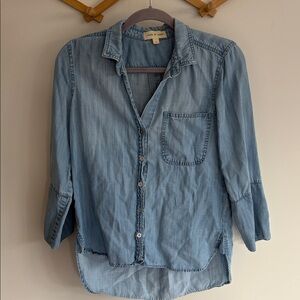 Cloth & Stone chambray button front shirt size small tencel
